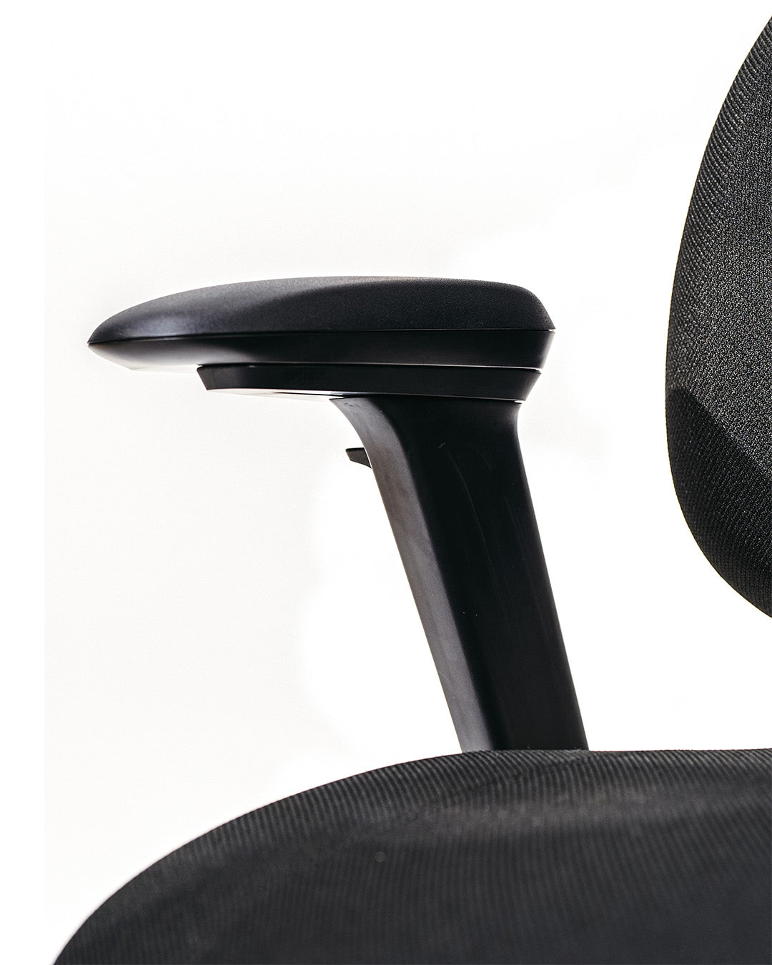 RH Mereo 220 - All Black Gaming